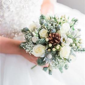 fwthumbImogens Winter Wedding - Copy (1).jpg